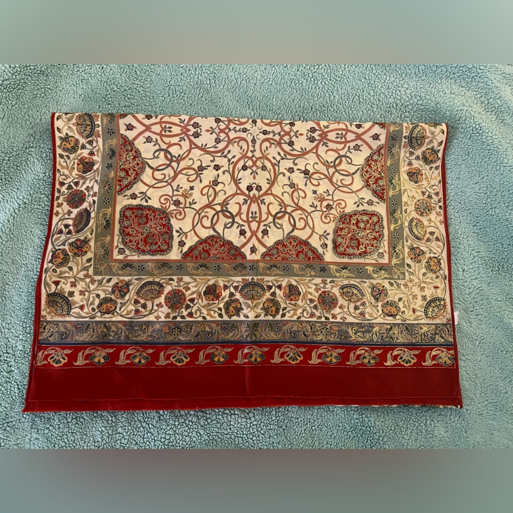 HİTİT 100% silk Elegant Red, navy blue, olive green,Cream Patterned Scarf 60x20”